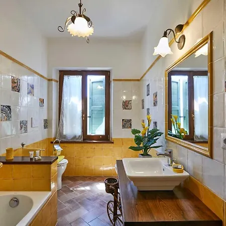 Farm stay Montecrespini Saturnia